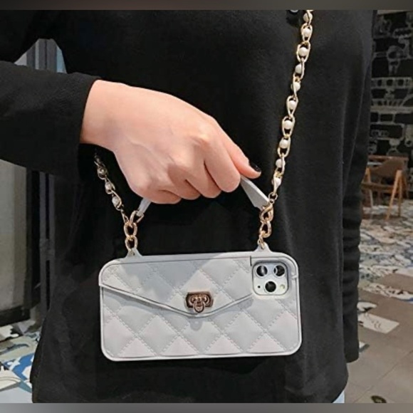 iPhone 11 pro max Case - Picture 11 of 15